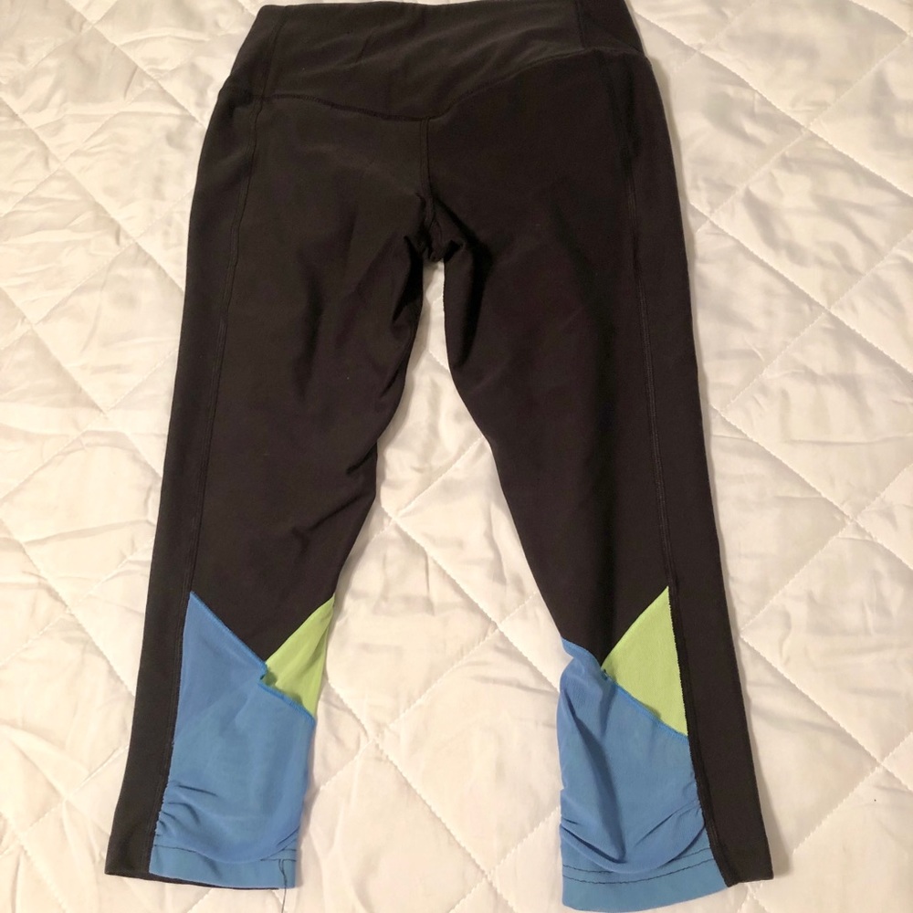 Nike Dri Fit crop leggings size xs